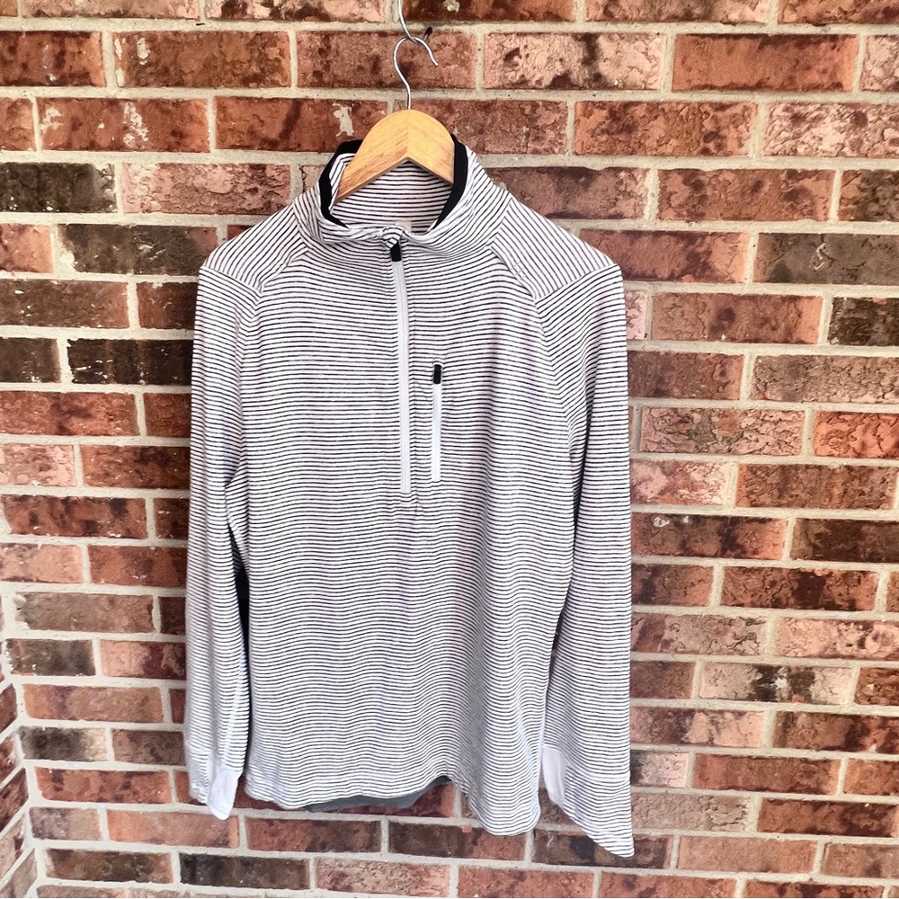 Lululemon Surge Warm 1/2 Zip Pullover Long Sleeve Shirt  Striped Mens M EUC